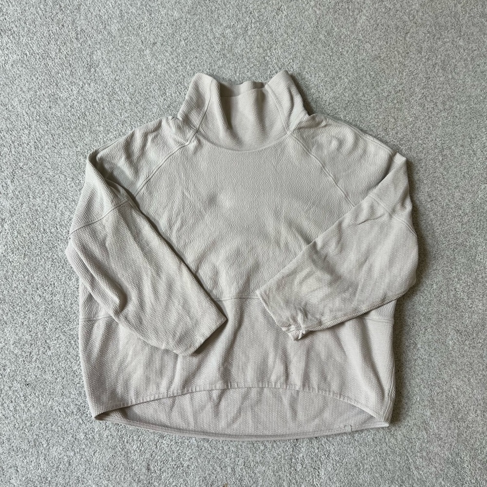 Lululemon Funnel Neck - Picture 3 of 6